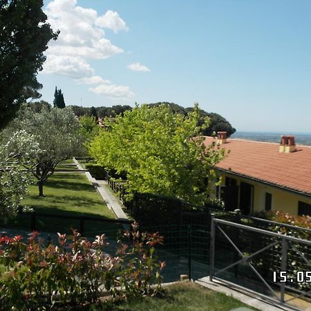 فيلا أريكتشيافي Agriturismo La Vite E Gli Ulivi المظهر الخارجي الصورة